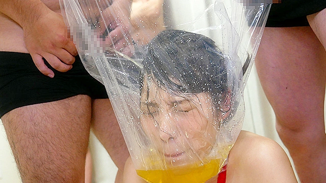 しょんべん中毒 壮絶！驚愕！飲尿＆浴尿 母乳妻 桑田みのり