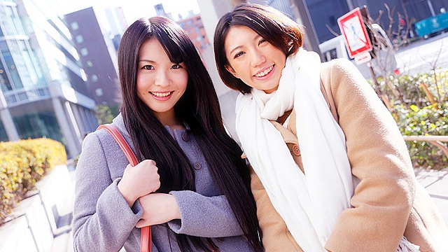 姉妹羞恥 お姉ちゃんと妹というシチュエーションに照れまくりながらも感じてしまう素人女子たち32名 これぞ男の浪漫！目指せダブルフェラ 8時間
