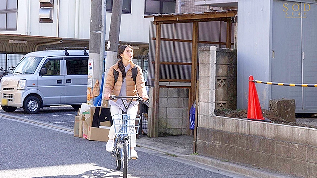 引きこもり訪問支援 ゴミ屋敷に放置された大量のシコティッシュに見かねて内緒でチンカス塗れのチンチンを笑顔で性サポートしてくれる優しいお手伝いさん 本庄鈴