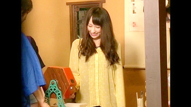 石和温泉で見つけたお嬢さん 温泉なんだからタオル一枚で挑戦は当たり前！！ ビッショリ濡れたタオルから透ける乳首を一般客にジロジロ見られて超ビンダチ！！ 温泉で人生は波乱万丈だ！ゲーム