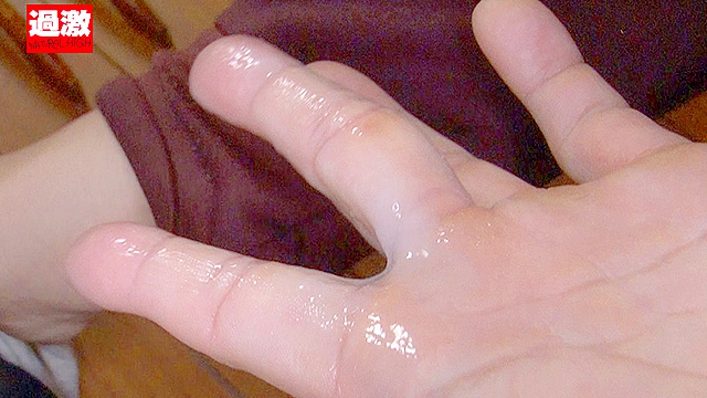 カリ首で膣内を擦りながら引く「掻き出しピストン」で本気汁が溢れ続け絶頂する女
