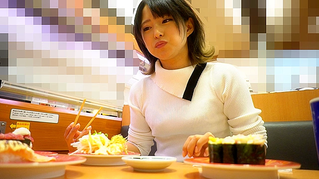 パパ活女子の3P乱交温泉旅行 渚みつき