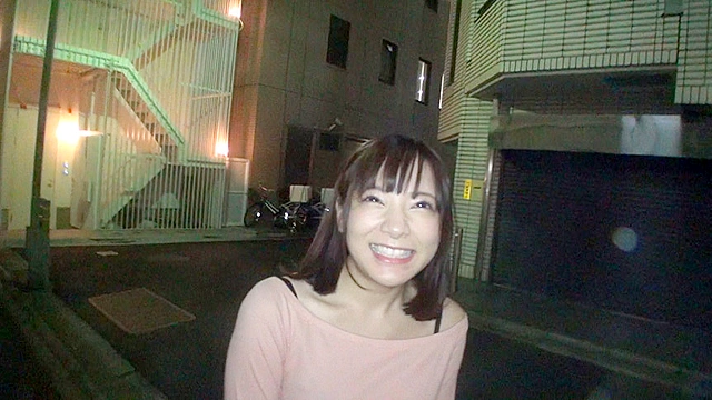 素人ナンパでセンズリ鑑賞5 見るだけでいいんです！だからちょっと僕のチ●ポ見てもらえませんか？ 特別編集