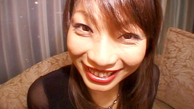 若妻の淫汁3