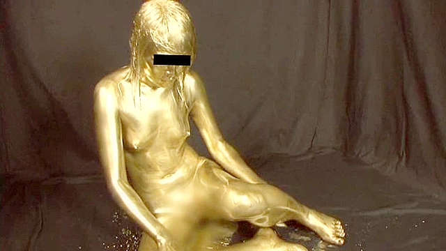 GOLD PAINT012