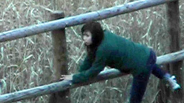 実録 野しょんべん ギリ間に合った女達