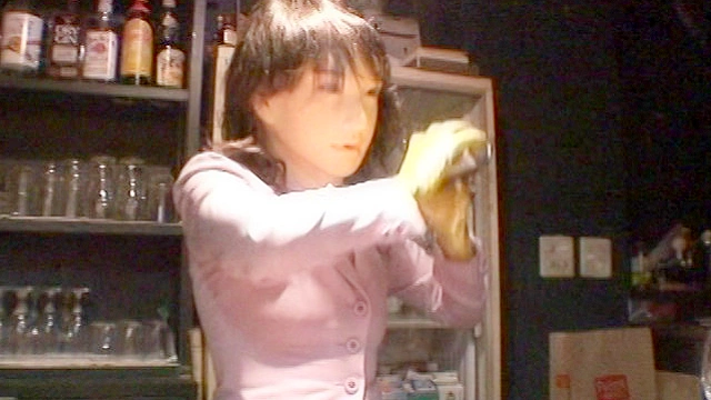 リアルフェイス全身タイツの女
