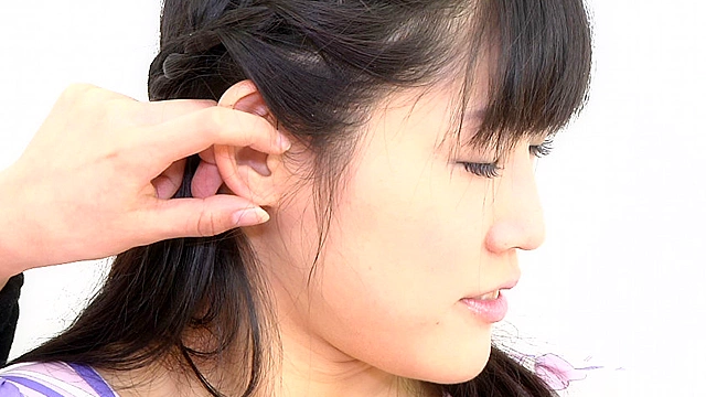 耳フェチ！耳舐めレズ 高木愛美＆春山めい