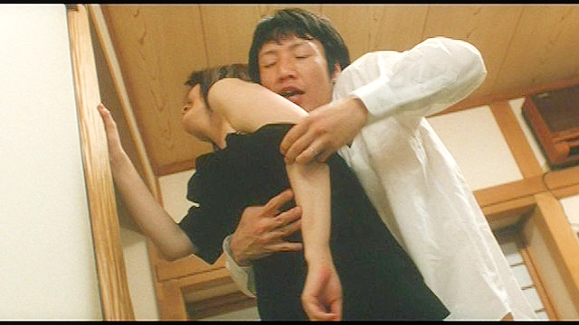 お葬式の義母 トイレ情事