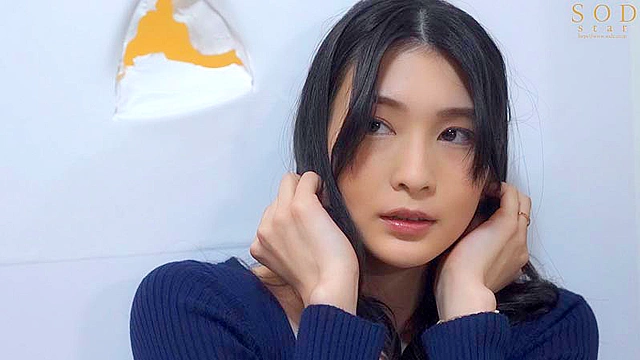 僕の住むアパートの隣室の美人妻は欲求不満だった。夫婦喧嘩で空いた直径10cmの壁穴越しに立ちバックで膣奥を突きまくった密かな不倫関係5日間。 本庄鈴