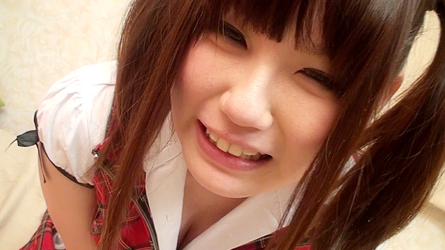 感じちゃってる事を笑いで逃げる娘を、徹底的に攻めてガチに喘がせイカしてヤル／姫川七瀬