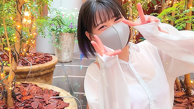 初めて出来た彼女を脱がせると…着衣姿を裏切るまさかの隠れ巨乳。勃起が収まることなくひたすら夢中でヤリまくった。 逢月ひまり