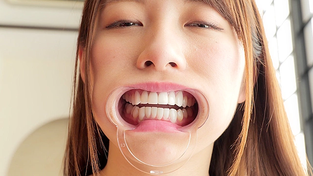 大人気女優 あおいれなチャンの歯・舌ベロフェチ！