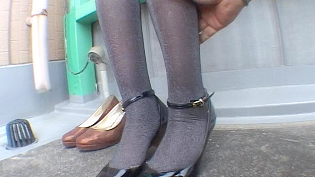 女性専用履き潰し靴収集家12