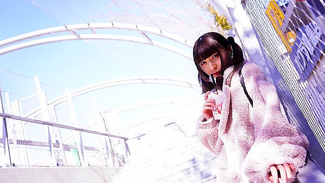 めるる最推しのフォロワーさんと夢の初中出しオフパコ（ハート） 楠美める