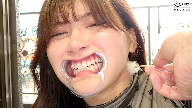 【歯・のどちんこ観察・咀嚼をしながら耳をくすぐられる異色作！】有加里ののか