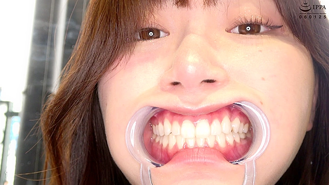 【歯・のどちんこ観察・咀嚼をしながら耳をくすぐられる異色作！】有加里ののか