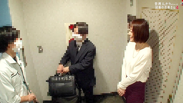 管理人にヤラれちゃった団地の若奥さん（4）～長身モデル体型 かなみ 25歳