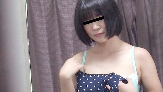 事務所で○撮 アルバイト着替え