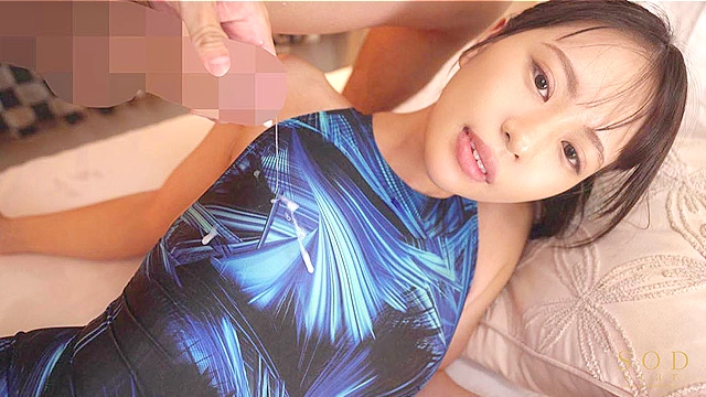 【完全着衣性交】一流アスリートの肉体にピッタリ食い込んだ艶めかしい競泳水着 青木桃