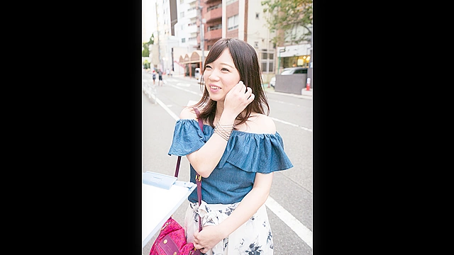 街角シロウト軟派！！2 清純な見た目なのにちょいエロっぽい雰囲気の超絶可愛いコだけをパコってきました！！20人デラックス