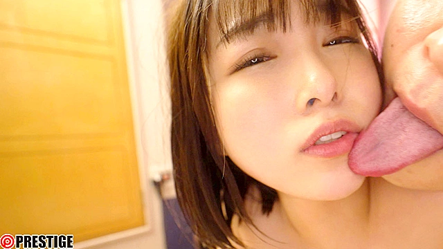 恍惚のイキ顔 ～我を忘れるほど快感に酔いしれる3本番～