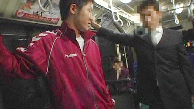 路線バスでイケメンのチンポを扱いた Part4