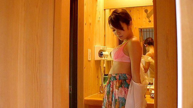 藤井シェリー 湯けむりおっぱい ～夏の陣～