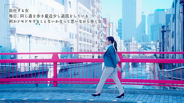 股割れTバックを履いた美人OLは5分しかない休憩時間にスカートもストッキングも脱がず社内で即ハメ不倫中出しSEXを楽しむ 水川潤