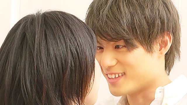 初体験！緊張伝わるドキドキエッチ -保志健斗-