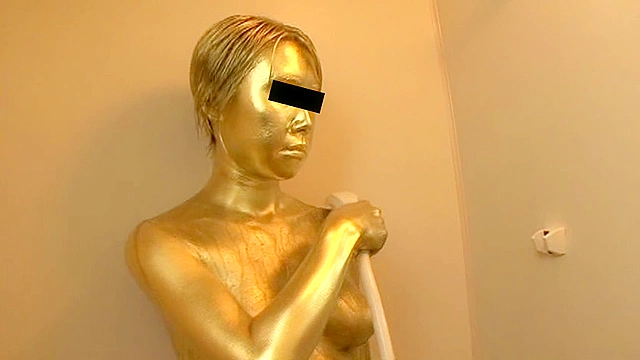 GOLD PAINT008
