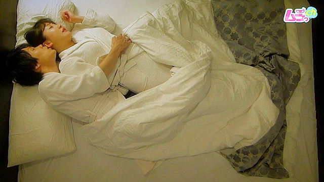 ホテル○撮 意識していなかった同僚男と男女関係に…凄いペニスとテクニックの虜になってしまう女