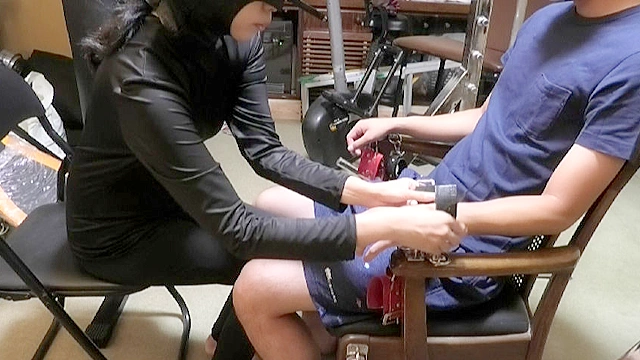 素人くすぐり同好会（2）by松下一夫