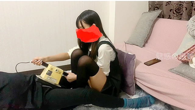 お姉ちゃんに生意気な口聞いたら電気アンマで逝かされちゃった