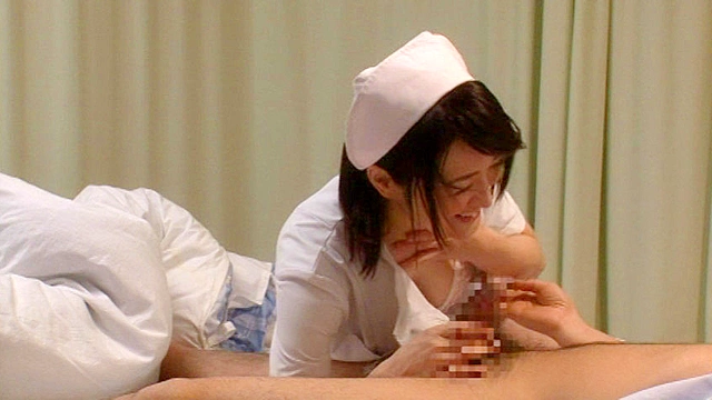 夜勤の熟女看護師にねだり猥褻5 はつらつとした美熟女ナースには健康的な勃起アピールと猥褻な口説き文句が効く