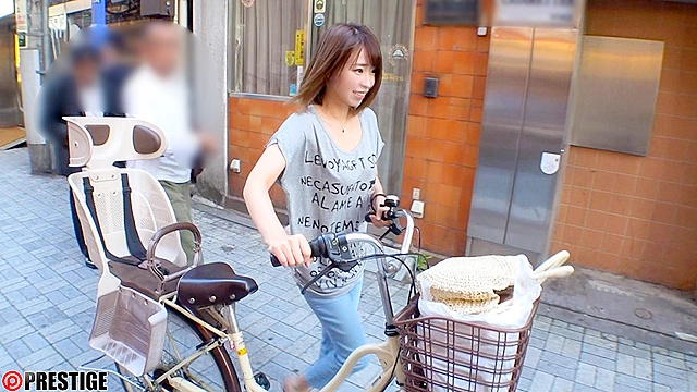 ナンパTV 淫乱人妻BEST 8時間 Vol.01 妻であり一人の女性だから…街行く妻たちの（秘）性事情を丸裸！