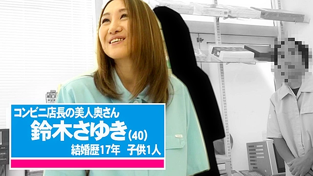 コンビニで一緒に働く店長の奥さんは誰もがソソる美熟女なのでヤラずにはいられない（6）