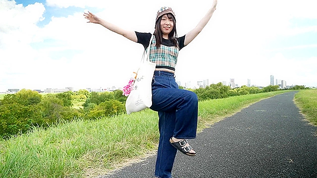 【性欲・食欲・○○欲】11 ドM120％な変態「お前」って呼ばれると萌える テンションも激ヤバでまん毛ボーボー 2本のポコチンに大満足で大絶叫 愛しのまきちゅわ～ん