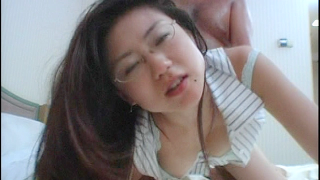 人妻羞恥セックス2