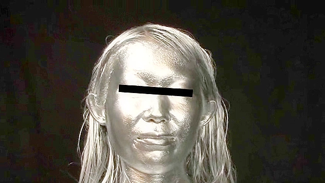 SILVER PAINTING001