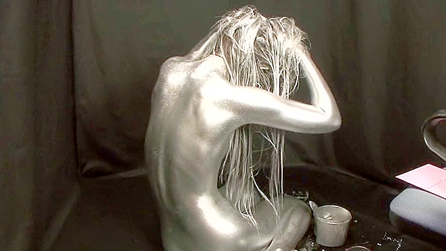 SILVER PAINTING001