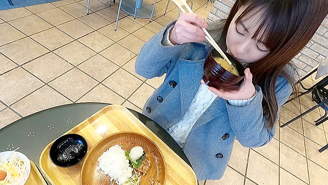 パパ活女子の3P乱交温泉旅行 東條なつ