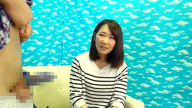 友達同士の男女が挑戦 約100ピストンで絶対破れる金魚すくい網みたいな激薄コンドームを使ってSEXチャレンジ ～ゴムの中に1発射精する度に賞金100万円に釣られてギリギリピストン無念の大量中出し！！～