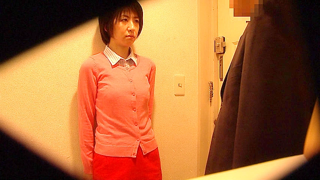 うちの妻にかぎって…「ぅん…欲しぃ…」溶けるような吐息をつくと僕の妻は他の男にカラダを許した【寝取られ】人妻中出し【NTR】10