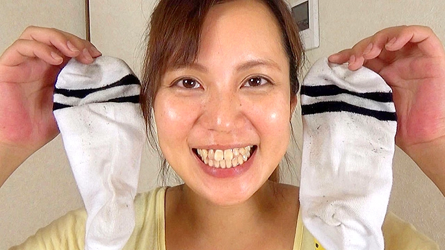【足のにおい】 ホステス・精子臭