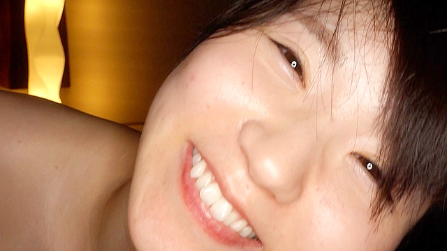 水沢つぐみにスマホ自撮りしながら鼻フェラしてもらったw