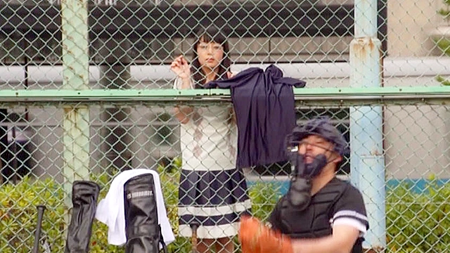 舐める女
