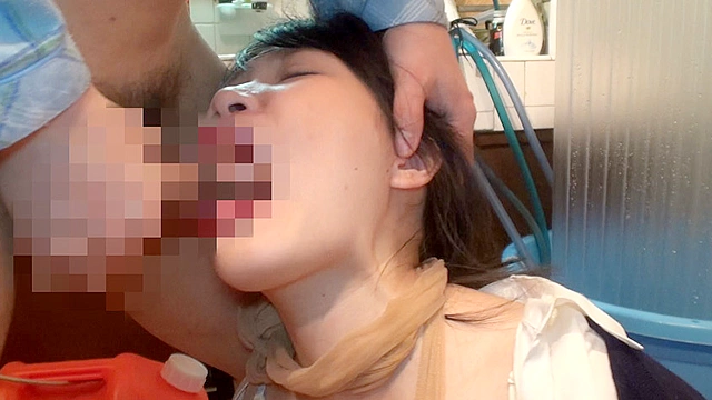 素人四畳半生中出し177 人妻 つぼみ 28歳 敏感母乳 【お下品】幼い顔して母乳を撒き散らす奥さん