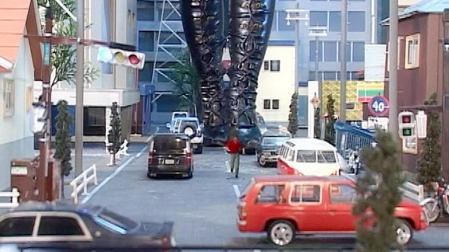 THE GIANTESS4