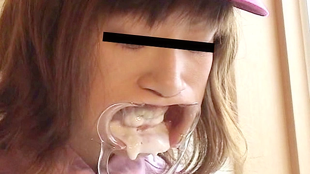 開口で食事03
